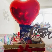 Desayuno sorpresa con globo corazón